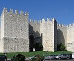 220px-Prato,_Castello_dell'imperatore,_da_S-E